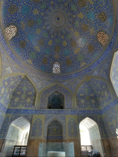 Patrick Ringgenberg. Les coupoles persanes – Un art de ciel et de terre. Patrick Ringgenberg. Les coupoles persanes – Un art de ciel et de terre.