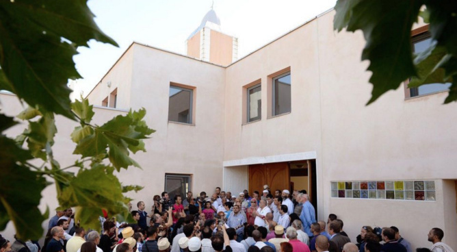 Extrait de l'ouvrage « L’islam et la cité. Engagements musulmans dans les quartiers populaires » (Revue Contretemps) Extrait de l'ouvrage « L’islam et la cité. Engagements musulmans dans les quartiers populaires » (Revue Contretemps)