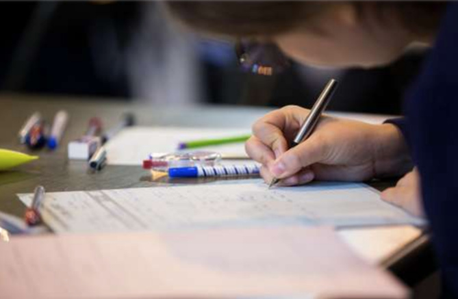 concours écoles d'ingénieurs Polytechnique campus École polytechnique - J.Barande (CC BY-SA 2.0) concours écoles d'ingénieurs Polytechnique campus École polytechnique - J.Barande (CC BY-SA 2.0)