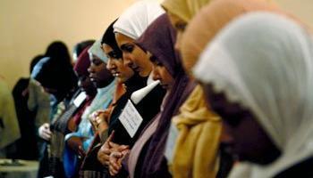 Repenser la place des femmes dans les mosquées (le cas de l’Amérique du Nord) Repenser la place des femmes dans les mosquées (le cas de l’Amérique du Nord)