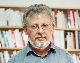 Denis Sieffert, directeur de la rédaction de l’hebdomadaire français Politis Denis Sieffert, directeur de la rédaction de l’hebdomadaire français Politis
