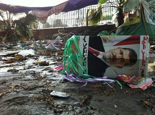 sur la place Nahda au Caire sur la place Nahda au Caire