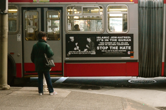 Publicité de l'AFDI sur un bus à San Francisco. (Photo : D.R.)