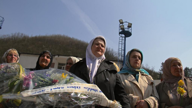 Le 12 avril 2015, commémoration du massacre de l'école de Srebrenica. Le 12 avril 1993, 62 enfants sont tués et 152 autres blessés lors d'un bombardement. RFI/ Laurent Geslin