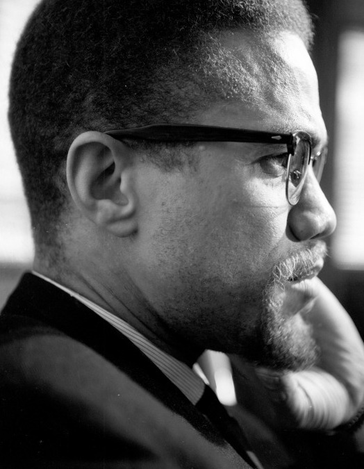 Malcolm X, 1965. Crédit Photo Michael Ochs ARCHIVES / GETTY Malcolm X, 1965. Crédit Photo Michael Ochs ARCHIVES / GETTY