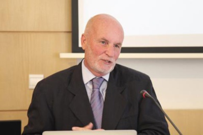 François Burgat François Burgat