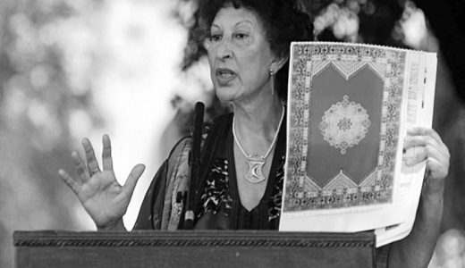 En 2003, Fatima Mernissi et l’auteure américaine Susan Sontag tous les deux lauréates du prix Prince des Asturies pour la littérature. @Fatima Mernissi En 2003, Fatima Mernissi et l’auteure américaine Susan Sontag tous les deux lauréates du prix Prince des Asturies pour la littérature. @Fatima Mernissi