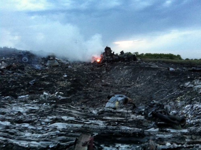 Ukraine : le crash de l’avion de la Malaysia Airlines met Moscou sous pression - AFP PHOTO/DOMINIQUE FAGET
