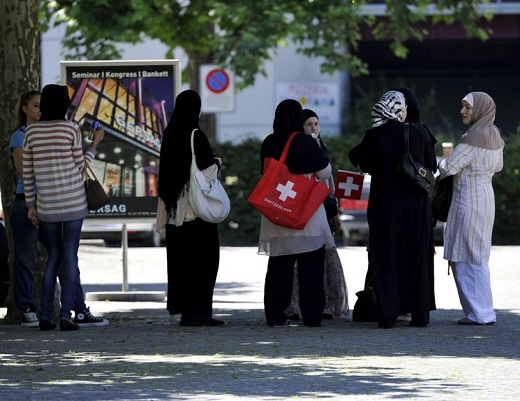 Dynamiques sociales et rapport à l'état. L'institutionnalisation de l'Islam en Suisse