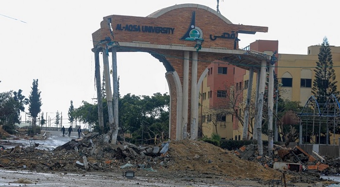 L’université colonisée : entre la destruction du savoir en Palestine et déni de la colonialité en France